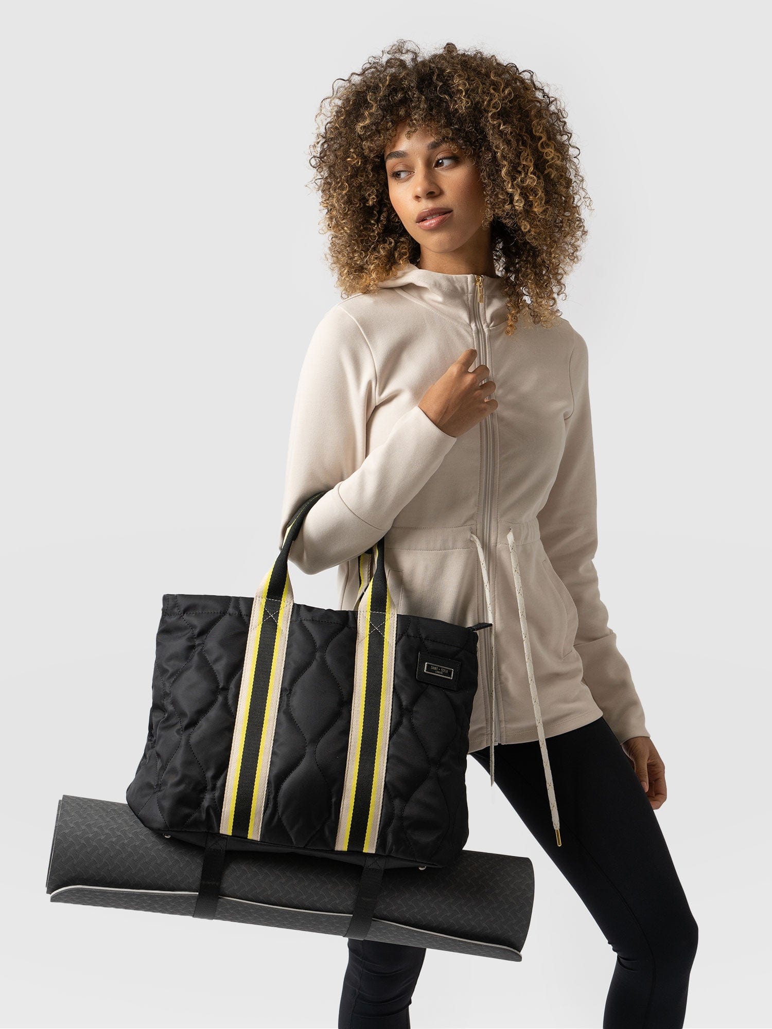 Quilted Tote Bag Black - Women's Tote Bags | Saint + Sofia® EU